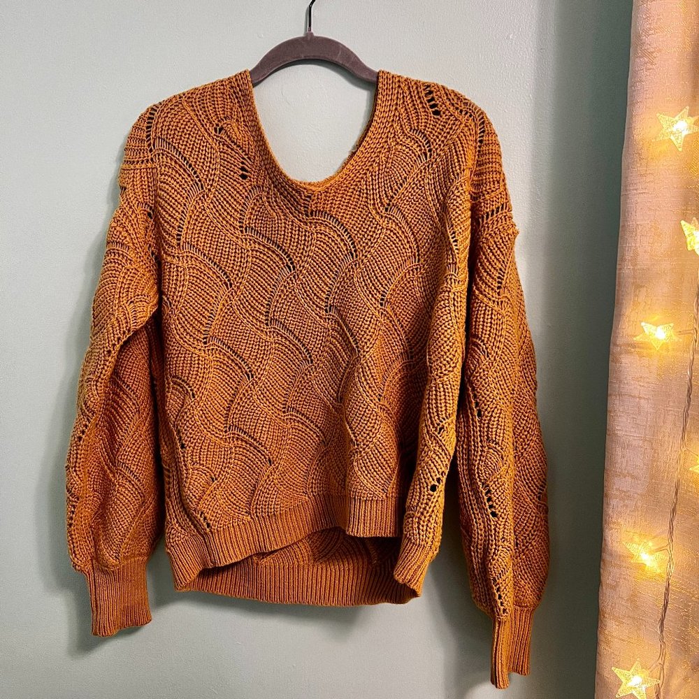 Moon & Madison Small Mustard Yellow Sweater